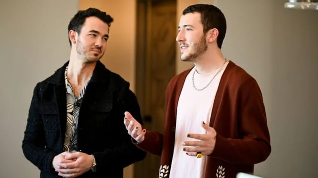 Watch Claim to Fame Season 2 in Canada Watch Claim to Fame Season 2 in Canada