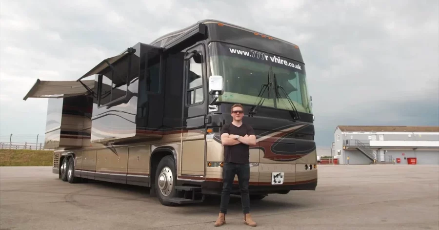 Watch Million Pound Motorhomes Season 4 in Australia