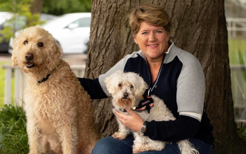 watch-live-lost-dogs-with-clare-balding-on-channel-5