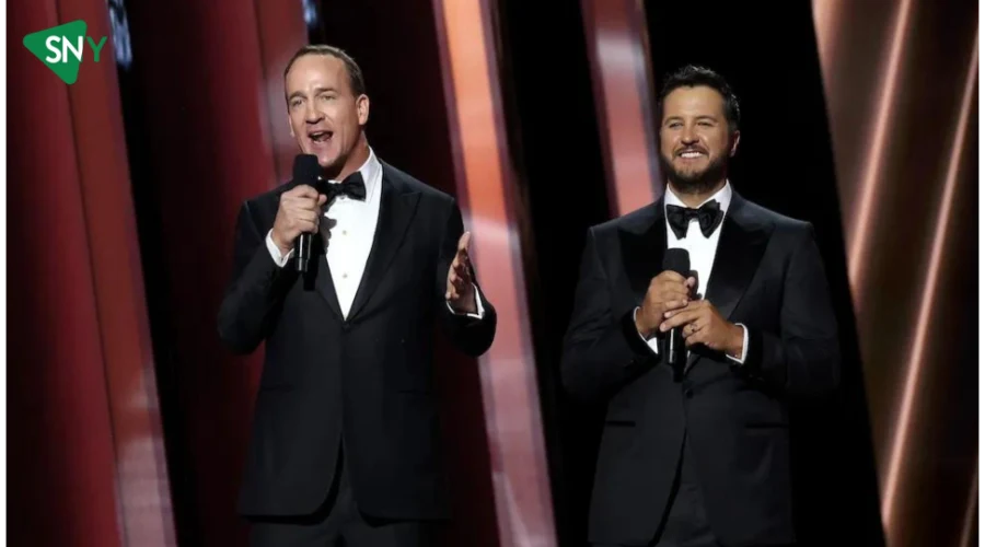 Countdown To The CMA Awards With These Fantastic Hosts! ScreenNearYou