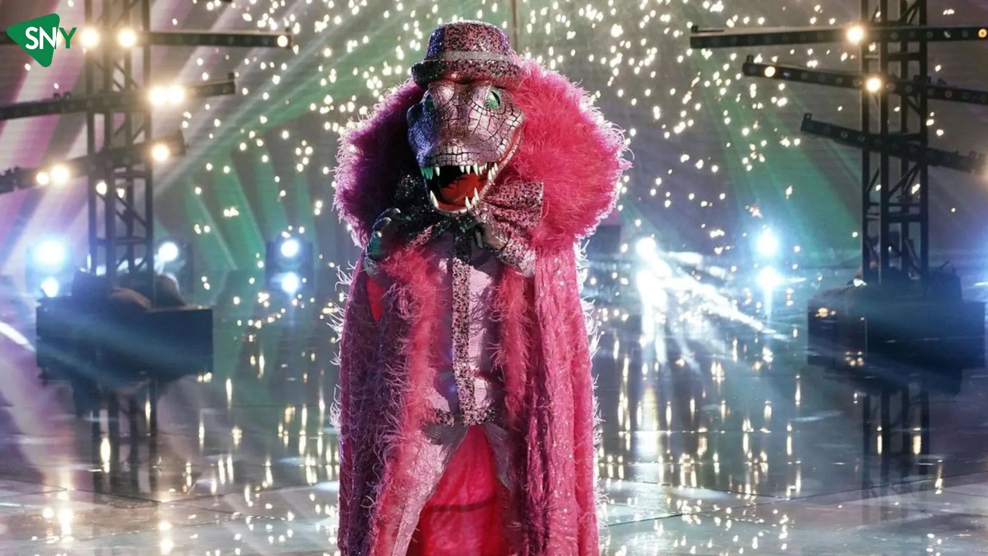Watch The Masked Singer: Holiday Sing-Along Outside USA