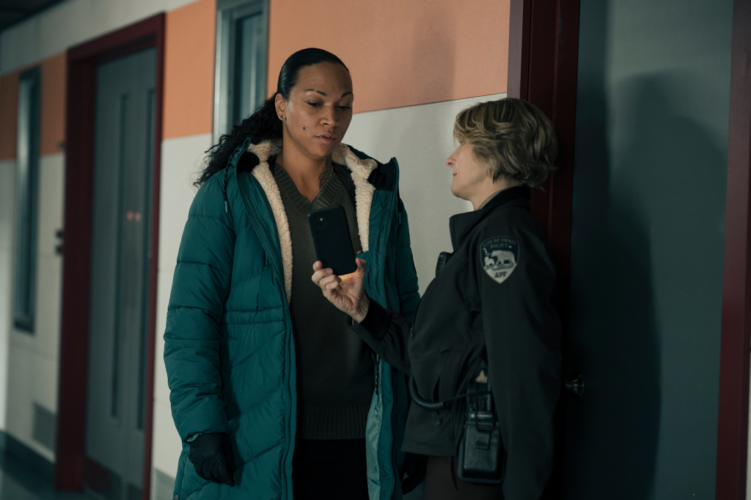 true-detective-night-country-episode-1-recap-shes-awake