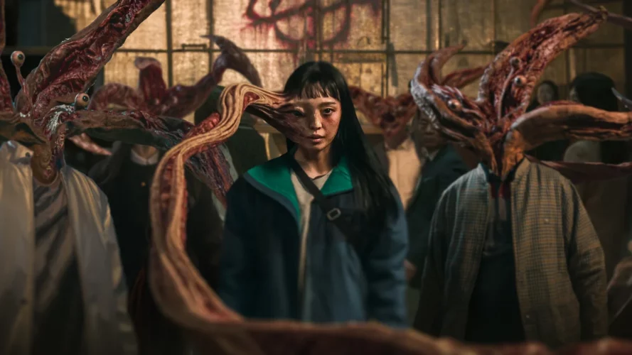 why-parasyte-the-grey-on-netflix-is-expected-to-break-viewership-records